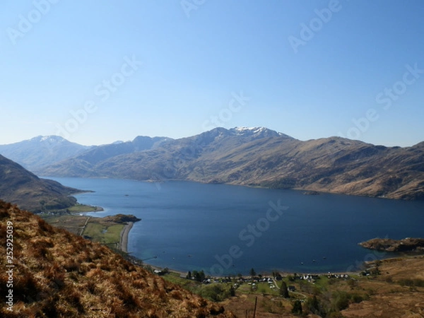 Obraz Ladhar Bheinn and the Knoydart peninsula across Loch Hourn from Beinn Sgritheall