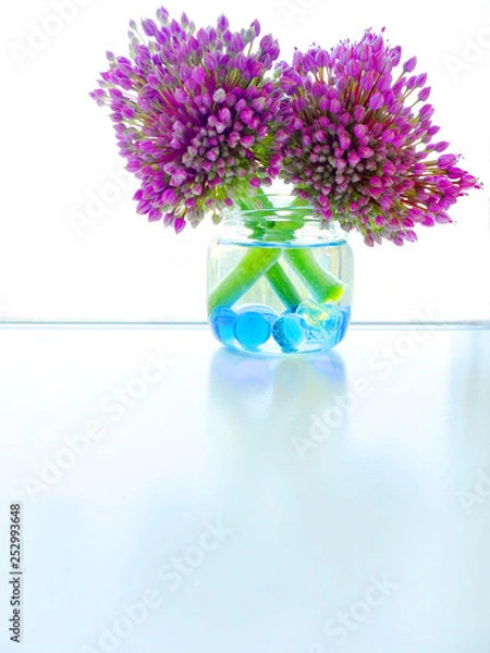 Fototapeta 瓶に生けた花