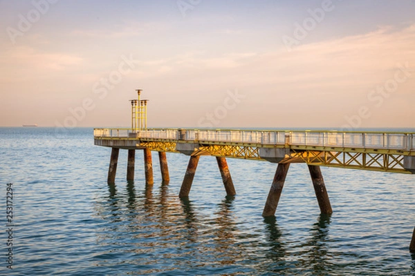 Fototapeta Pier in Kuwait City