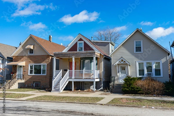 Obraz Rząd trzech drewnianych domów na Logan Square Chicago