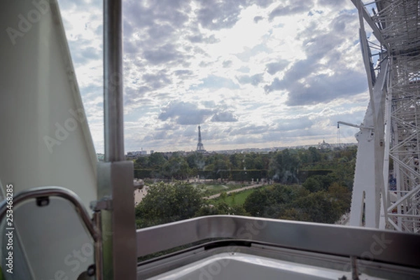 Fototapeta view of paris from the ferris wheel near the Louvre