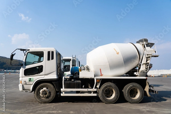 Obraz コンクリートミキサー車　生コン運搬