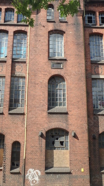 Obraz Old brick building, straight on