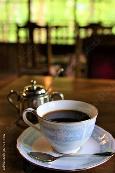 Obraz お洒落な古民家カフェのコーヒー