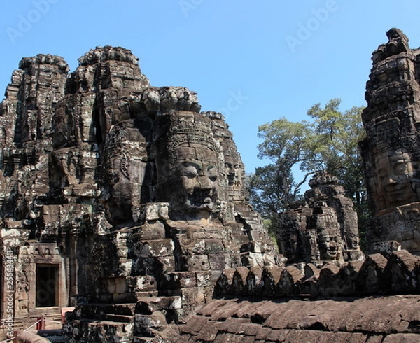 Obraz Bayon temple with stone faces, Angkor Thom, Cambodia