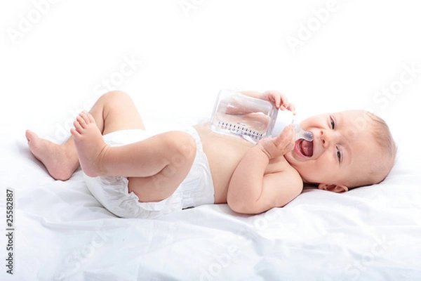 Obraz Adorabile bimbo con il suo biberon