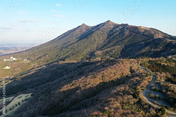 Fototapeta 筑波山と筑波パープルライン（筑波スカイライン、表筑波スカイライン）