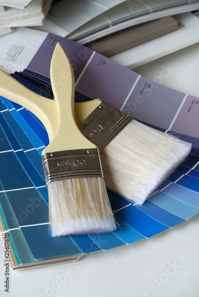 Obraz pinceaux sur nuancier bleu
