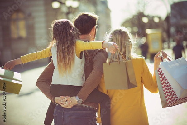 Obraz Enjoying the spring and shopping.