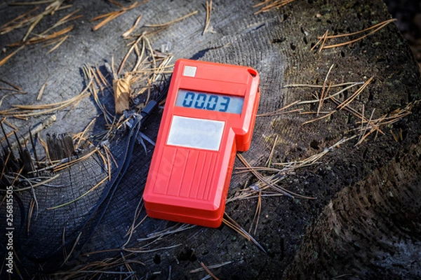 Obraz measurement of the radiation level in the forest 60 kilometers away from Chernobyl
