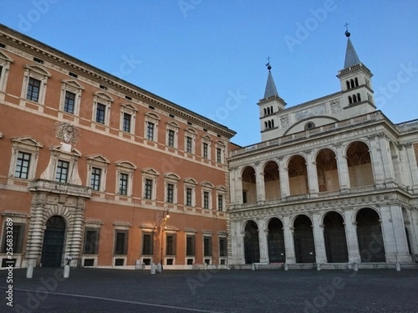 Fototapeta The Lateran Palace (Italian: Palazzo del Laterano), formally the Apostolic Palace of the Lateran, is an ancient palace of the Roman Empire and later the main papal residence in southeast Rome, Italy.