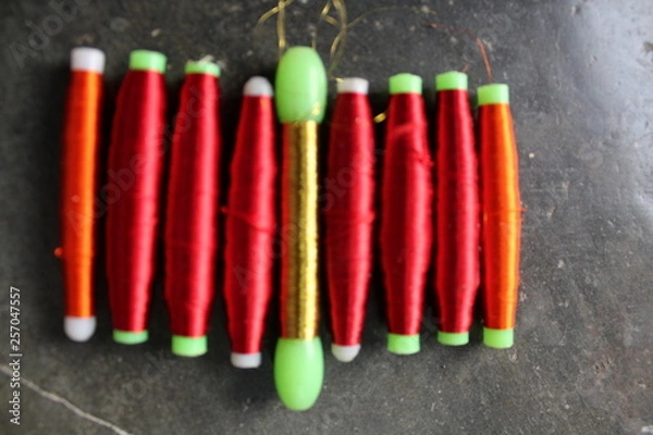 Obraz wooden silk thread 