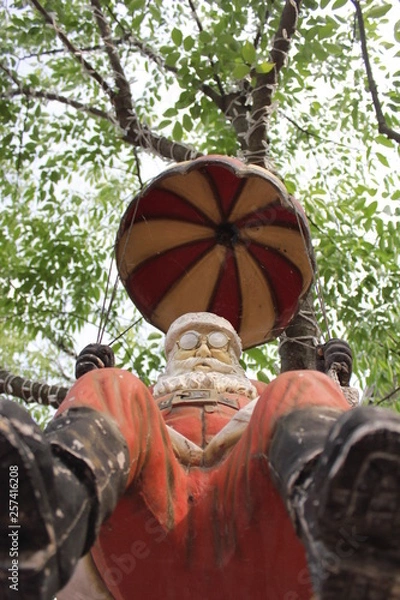 Obraz statue in park