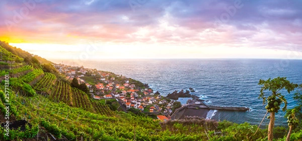 Obraz Panorama from the slopes of Seixal