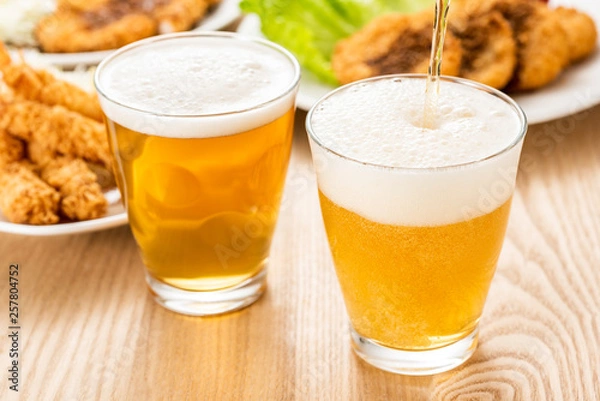 Obraz ノンアルコールビールと料理