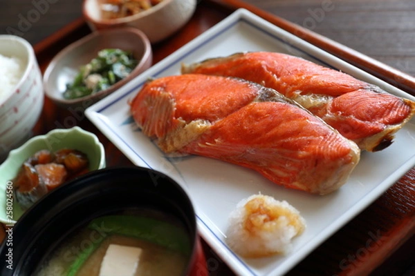 Fototapeta 一汁三菜