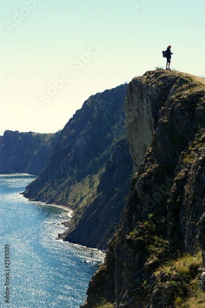 Obraz mann auf insel olchon
