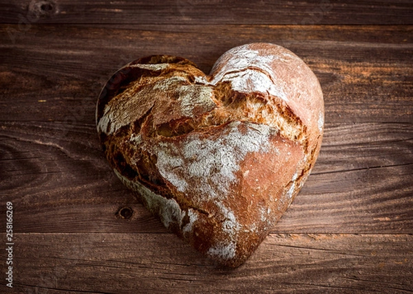 Obraz Brot in Herzform