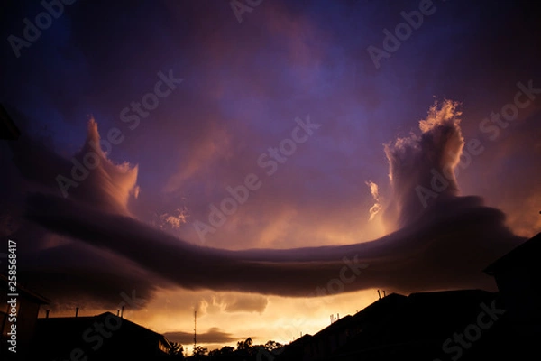 Obraz Giant Cloud After Rainstorm