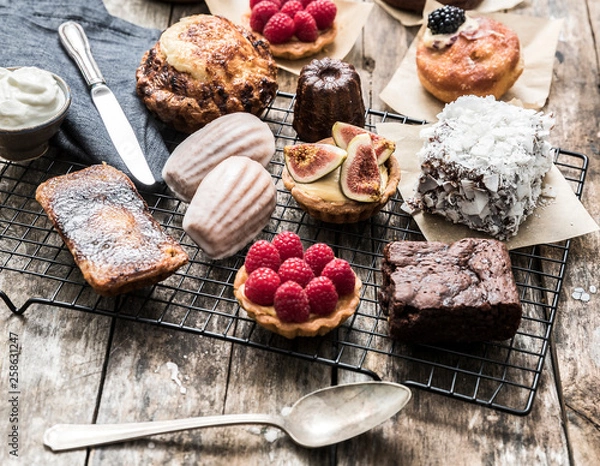 Obraz Gourmet High Tea Cake Selection