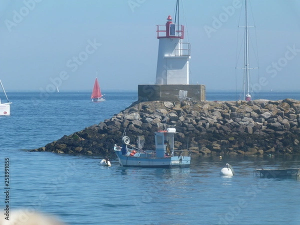 Obraz lighthouse on sea