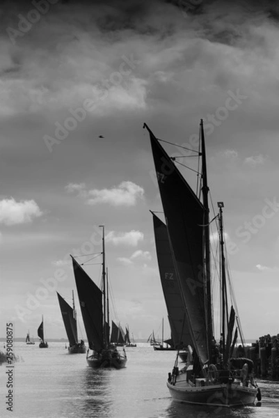 Fototapeta Fischerbootregatta