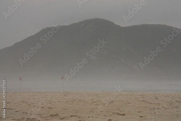 Obraz foggy beach