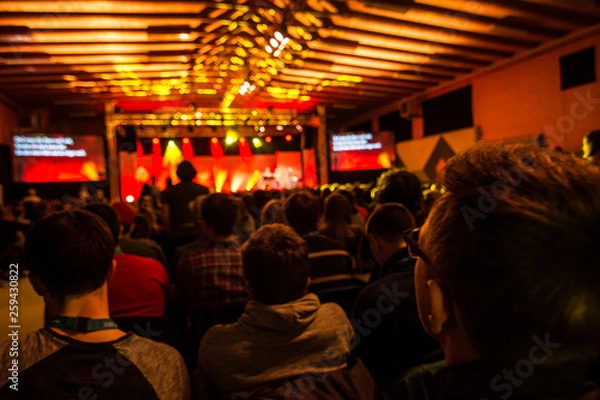 Fototapeta Konzert mit Veranstaltung / Gottesdienst / Worship