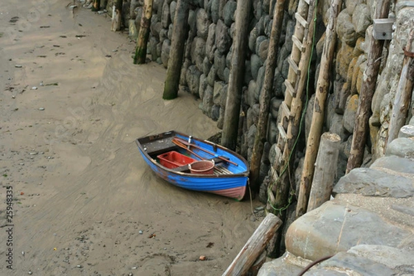 Obraz samotna łódka