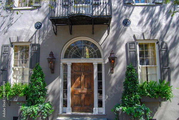 Obraz colonial exterior