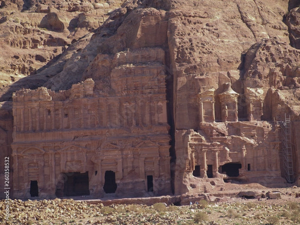 Fototapeta Petra; Raqmu - historic ruins of the ancient, rock city of the Nabatean Arabians. It is located in southwestern Jordan. It is also known as the rose-red city. UNESCO World Heritage list.