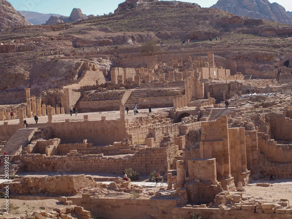 Fototapeta Petra; Raqmu - historic ruins of the ancient, rock city of the Nabatean Arabians. It is located in southwestern Jordan. It is also known as the rose-red city. UNESCO World Heritage list.