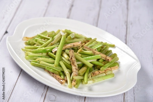 Fototapeta salad with green beans and bacon
