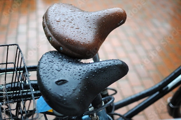 Fototapeta Nasse Fahrräder