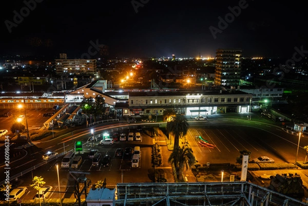 Obraz 都城駅夜景