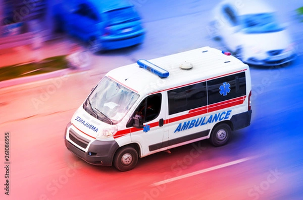 Obraz Ambulans na drodze