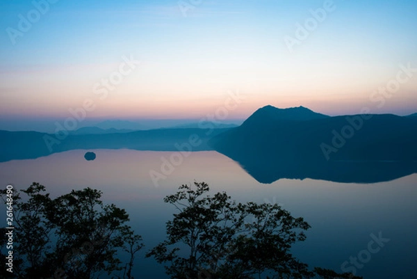 Fototapeta 朝の摩周湖