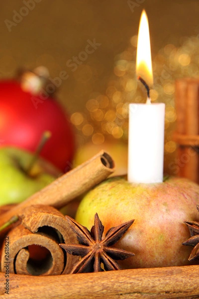 Obraz Apfel als Kerzenhalter
