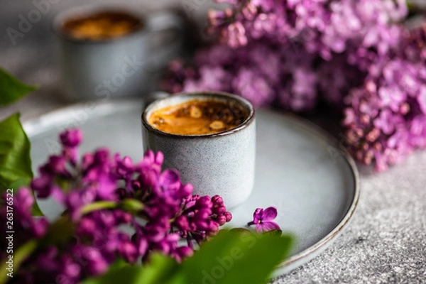 Fototapeta Coffee and lilac flowers