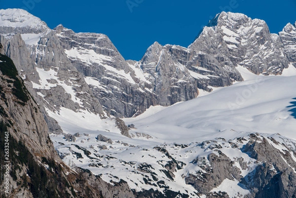 Fototapeta Dachstein Gebirge mit Adamekhütte von Gosausee aus