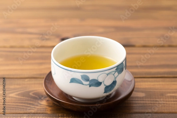 Fototapeta 日本の湯のみと緑茶