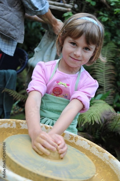 Obraz Mädchen beim Töpfern