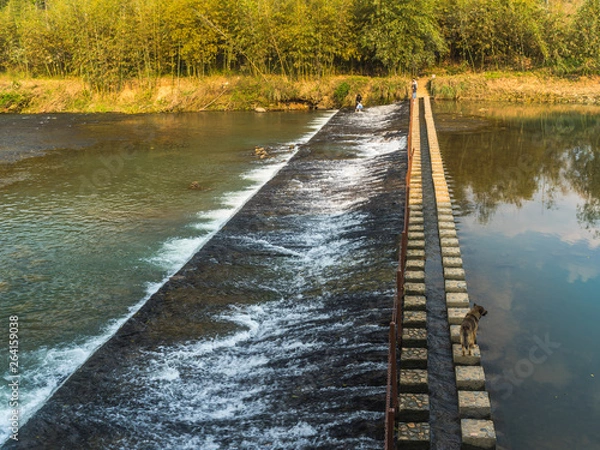 Obraz river crossing