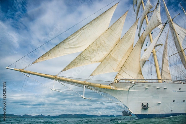 Obraz Star clipper cruis ship with sails open