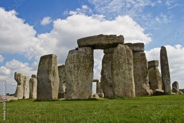 Fototapeta Rocks of Stonehenge On a Cloudy Summer Day