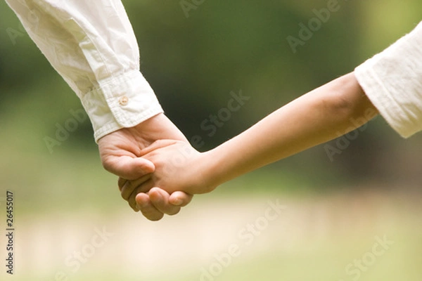 Obraz 手をつなぐ母と子
