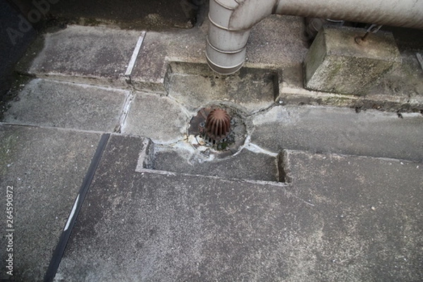 Obraz 屋上の排水溝(ドレン)の防水工事