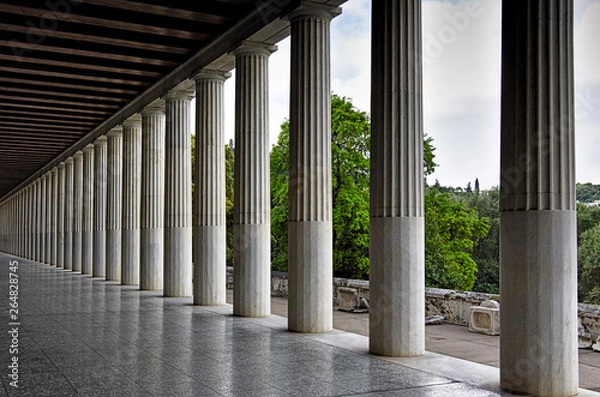 Fototapeta Stoa of Attalos in Athens, Greece. Impressive building in Ancient Agora archeological site. Great perspective from columns.