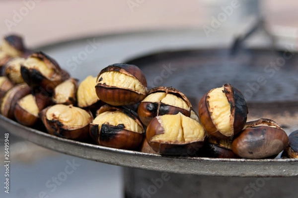 Fototapeta Grilled Chesnuts