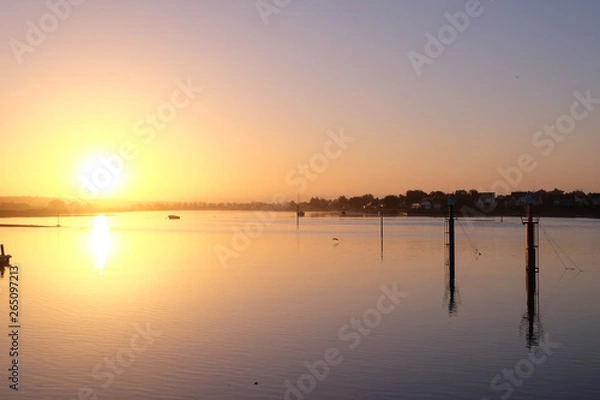 Obraz Lever de soleil sur le port.